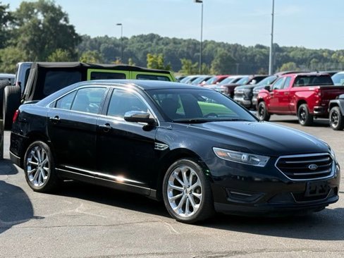 Used 2017 Ford Taurus Limited image 38