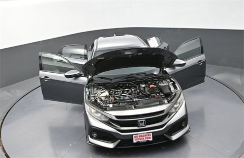 Used 2018 Honda Civic Sport image 36