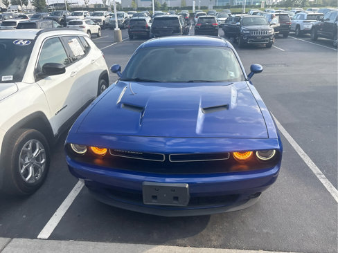 Used 2019 Dodge Challenger SXT w/ Plus Package image 2