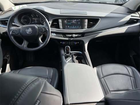 Certified 2018 Buick Enclave Essence image 13
