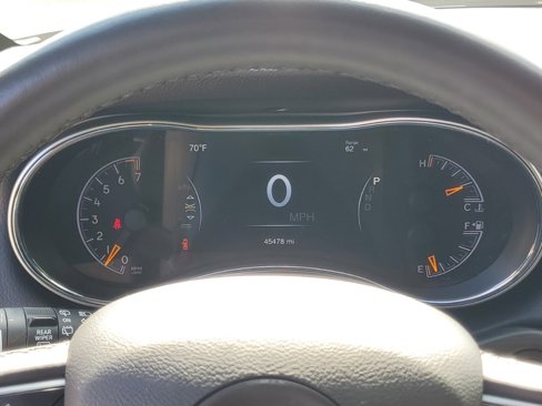 Used 2021 Jeep Grand Cherokee Laredo X image 16