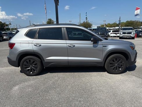 Certified 2023 Volkswagen Taos S image 7