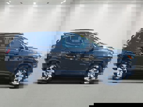Used 2021 Jeep Compass Latitude w/ Sun and Sound Group image 3