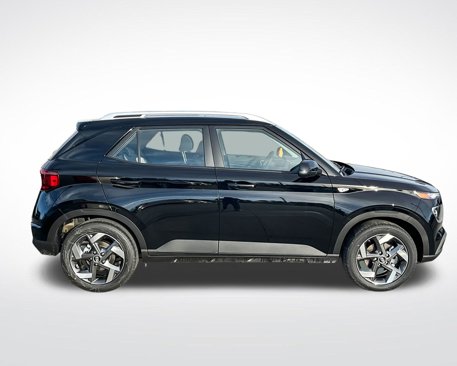 New 2025 Hyundai Venue SEL image 5