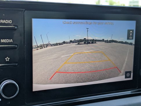 Used 2021 Kia K5 LXS image 27