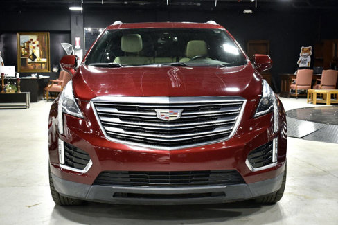 Used 2017 Cadillac XT5 Premium Luxury image 2