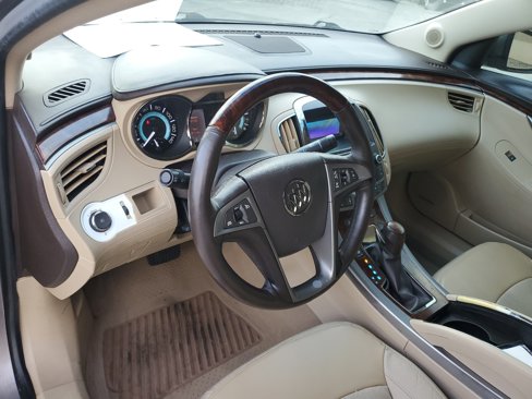 Used 2010 Buick LaCrosse CXS w/ Touring Package image 13