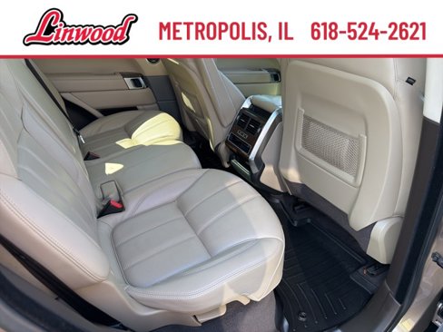 Used 2016 Land Rover Range Rover Sport HSE image 8