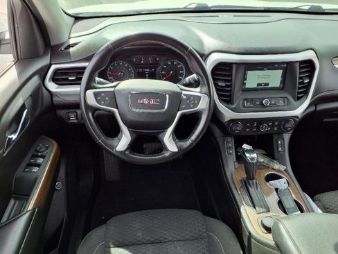 Used 2019 GMC Acadia SLE image 9