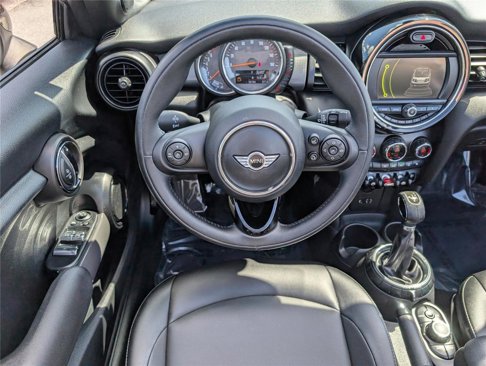 Used 2016 MINI Cooper Convertible image 16