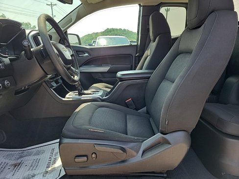 Used 2020 Chevrolet Colorado LT w/ LT Convenience Package image 16