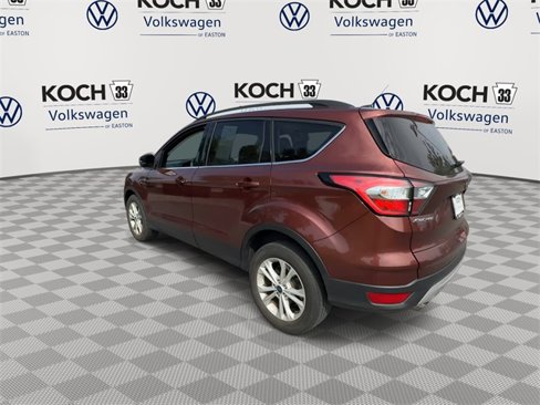 Used 2018 Ford Escape SE image 6