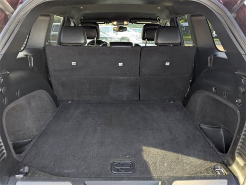 Used 2018 Jeep Grand Cherokee Limited image 13