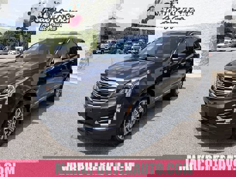 Used 2017 Cadillac XT5 Luxury w/ Driver Awareness Package image 1
