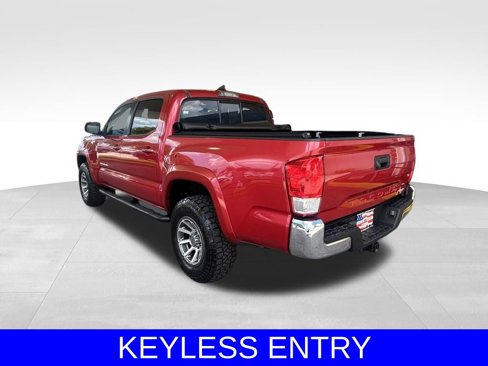 Used 2016 Toyota Tacoma SR5 image 6