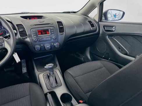 Used 2016 Kia Forte LX image 21