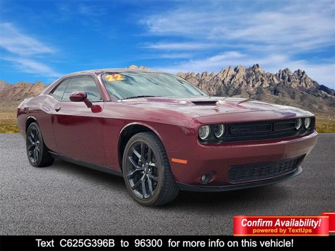 Used 2022 Dodge Challenger SXT w/ Blacktop Package image 1