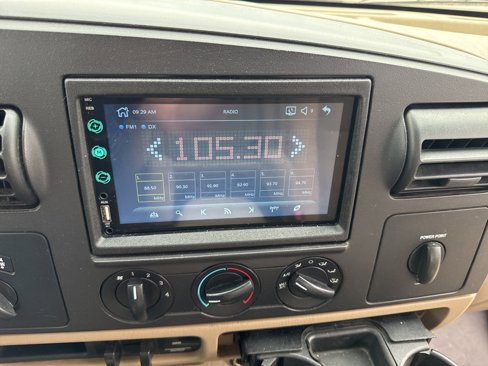 Used 2005 Ford F250 4x4 Crew Cab Super Duty image 9
