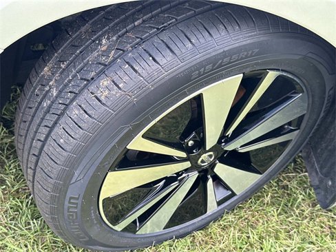 Used 2022 Nissan Altima 2.5 SV image 10