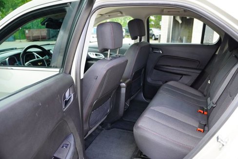 Used 2014 Chevrolet Equinox LT w/ Driver Convenience Package image 17