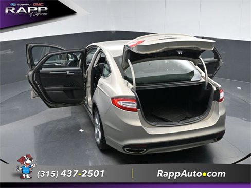 Used 2015 Ford Fusion SE w/ Equipment Group 201A image 30