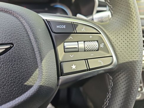 New 2026 Genesis G70 2.5T Prestige image 12