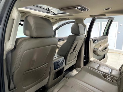 Used 2016 GMC Yukon XL SLT w/ Open Road Package image 12