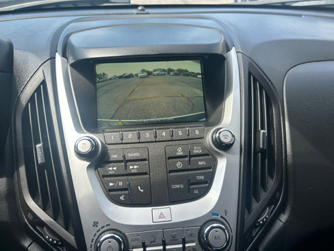 Used 2017 Chevrolet Equinox LT w/ Convenience Package image 16