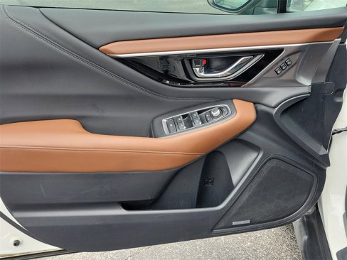 Used 2020 Subaru Outback Touring XT image 18
