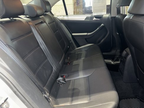 Used 2014 Volkswagen Jetta SE image 17