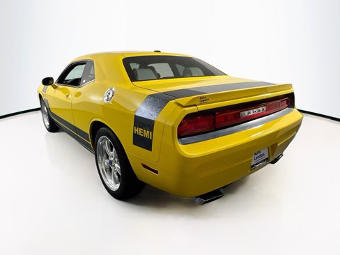 Used 2010 Dodge Challenger R/T image 7