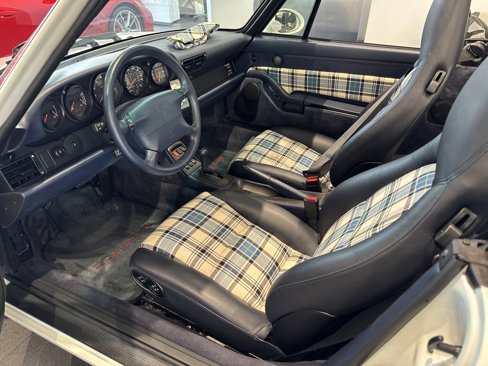 Used 1996 Porsche 911 Carrera image 11