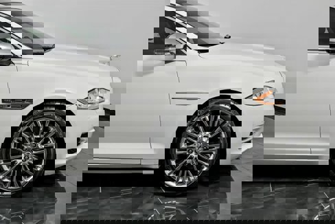 Used 2011 Jaguar XJ L Supercharged image 12