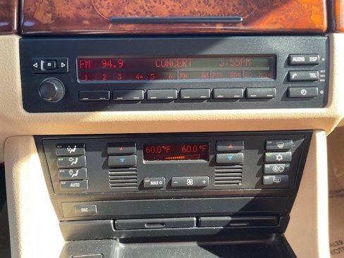 Used 2001 BMW 530i Sedan image 18