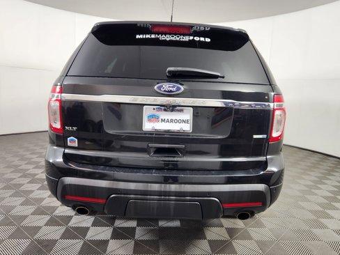 Used 2014 Ford Explorer XLT w/ Equipment Group 202A image 6