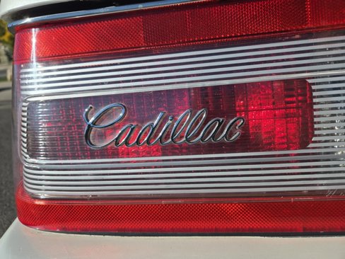 Used 1991 Cadillac Allante image 9