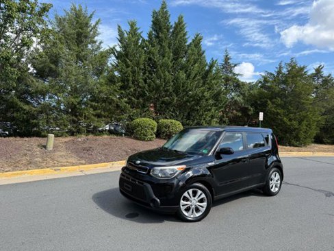 Used 2014 Kia Soul + image 1