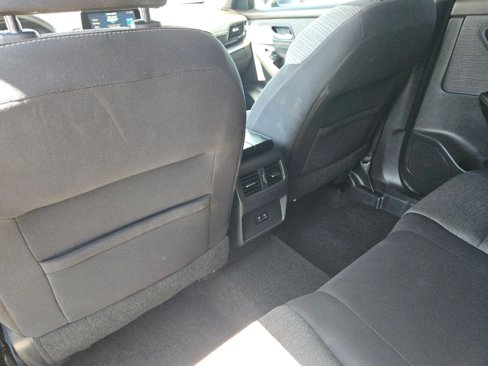 Used 2021 Nissan Rogue SV image 17
