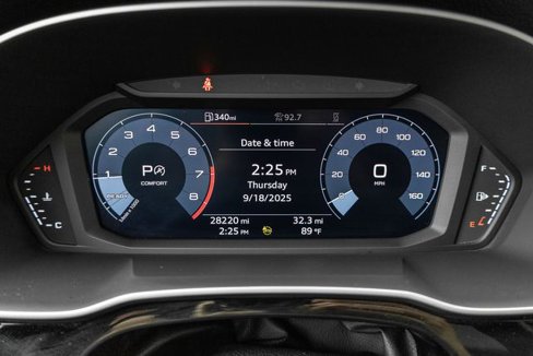 Used 2021 Audi Q3 2.0T Premium image 10