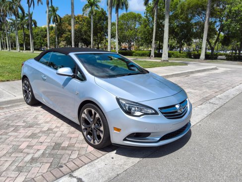 Used 2019 Buick Cascada Premium image 41