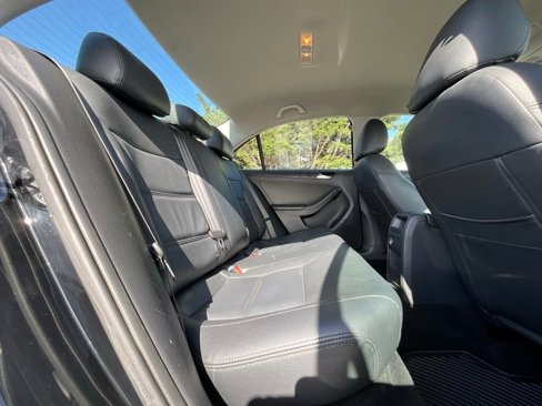 Used 2015 Volkswagen Jetta S image 13