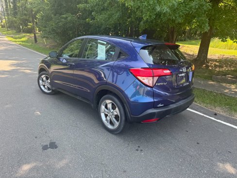 Used 2017 Honda HR-V LX image 8