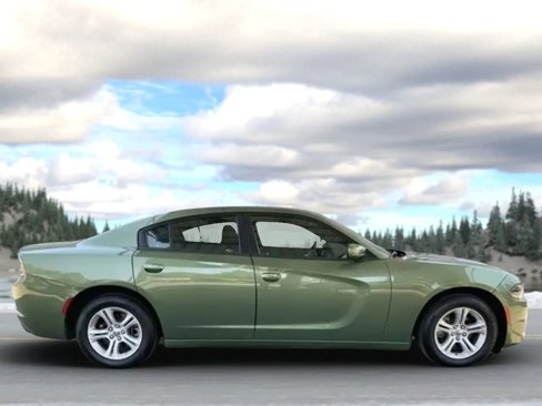 Used 2022 Dodge Charger SXT image 21