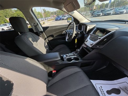 Used 2016 Chevrolet Equinox LT w/ Convenience Package image 28
