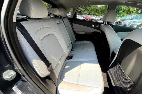 Certified 2022 Hyundai Kona Limited image 20
