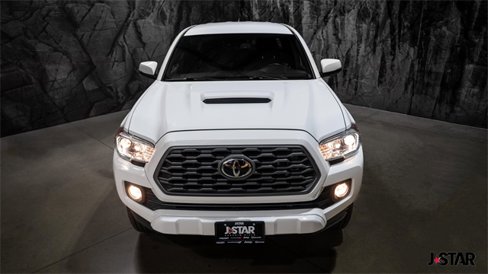 Used 2021 Toyota Tacoma TRD Sport image 18