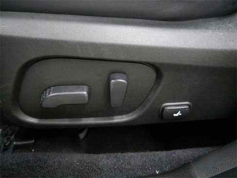 Used 2016 Subaru Forester 2.5i Limited w/ Popular Package #2 image 15