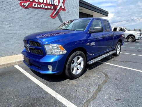 Used 2015 RAM 1500 Express image 2
