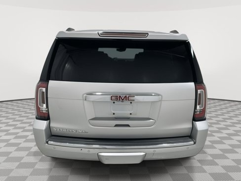 Used 2017 GMC Yukon XL Denali w/ Open Road Package image 37