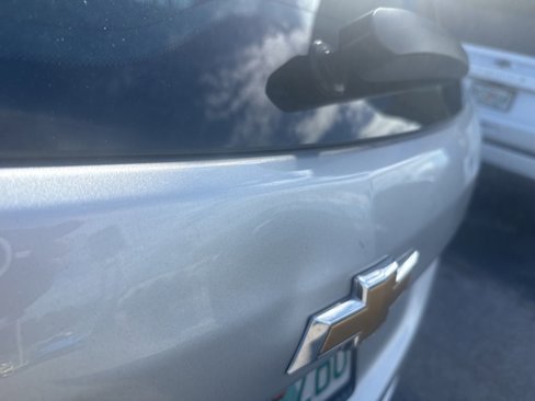 Used 2019 Chevrolet Equinox LS image 5